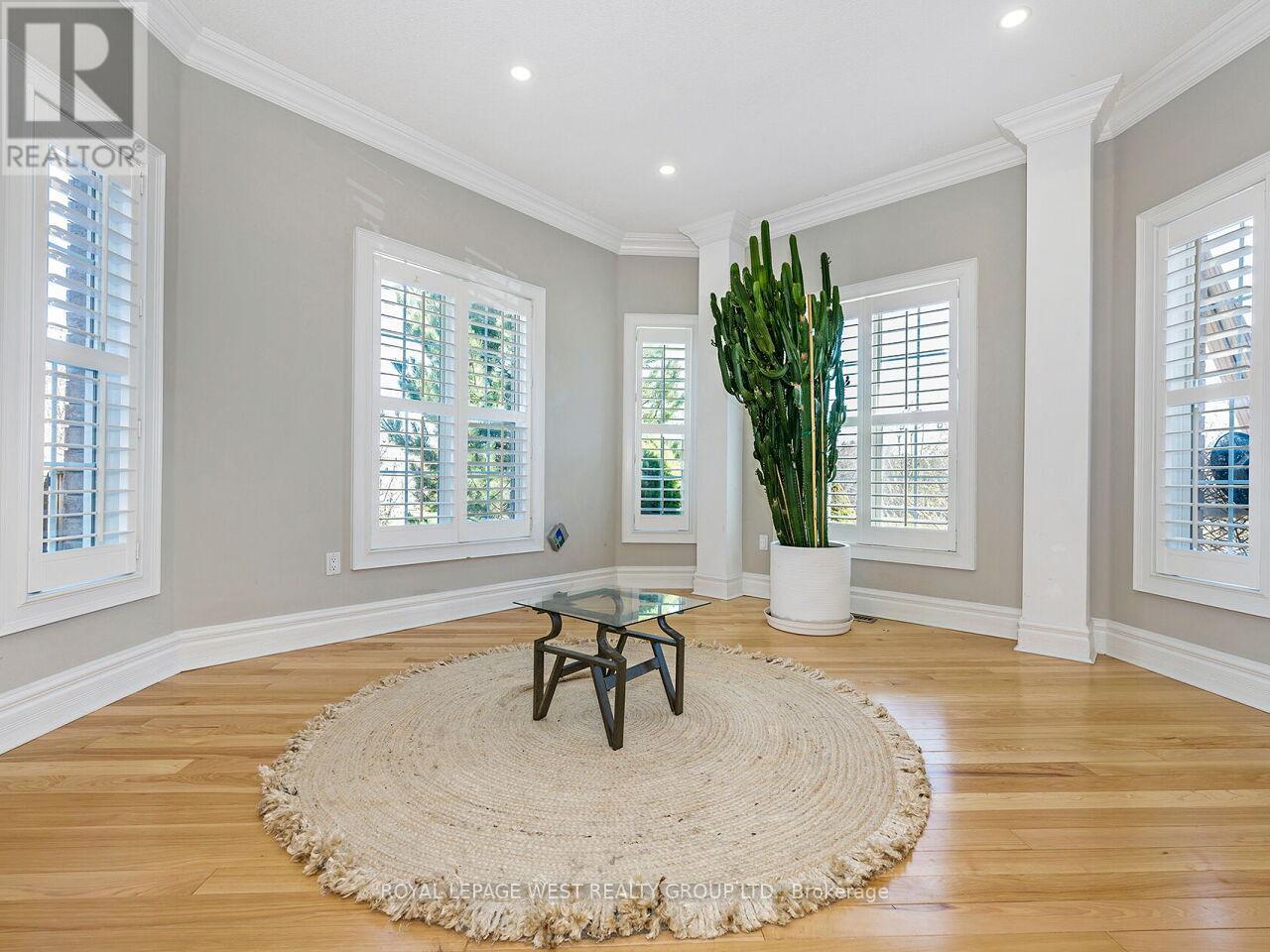 136 English Oak Drive, Richmond Hill, Ontario  L4E 4G4 - Photo 6 - N13143794