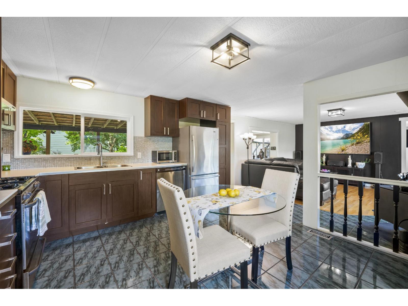 112 10221 Wilson Street, Mission, British Columbia  V2V 6H5 - Photo 11 - R3124295