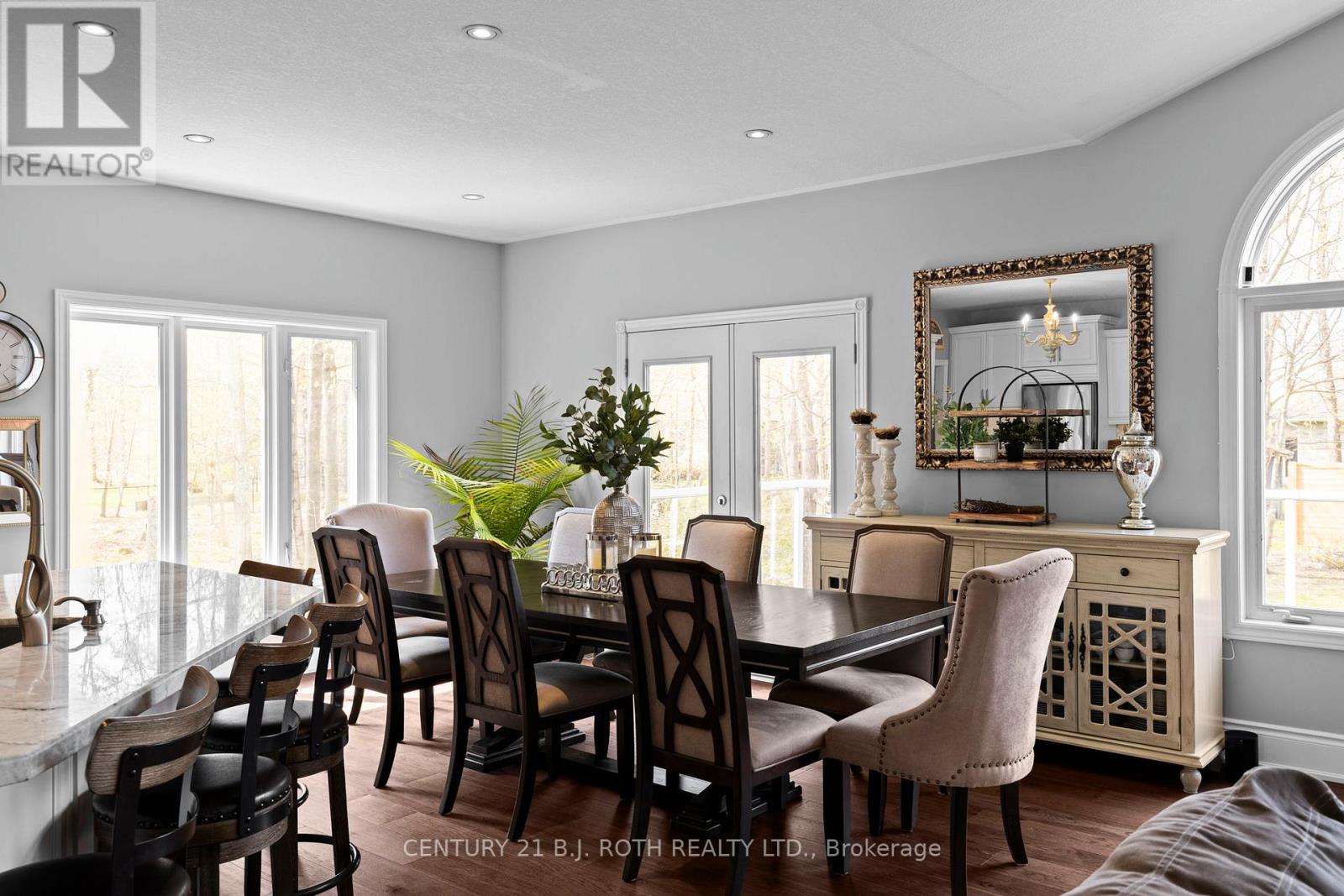 6 Hemlock Crescent, Oro-Medonte, Ontario  L0L 2L0 - Photo 17 - S13143558