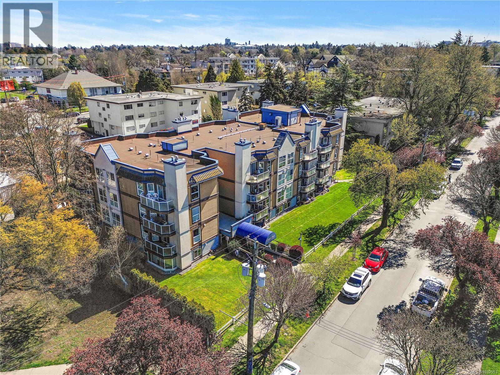 410 2529 Wark St, Victoria, British Columbia  V8T 4G7 - Photo 15 - 1032553