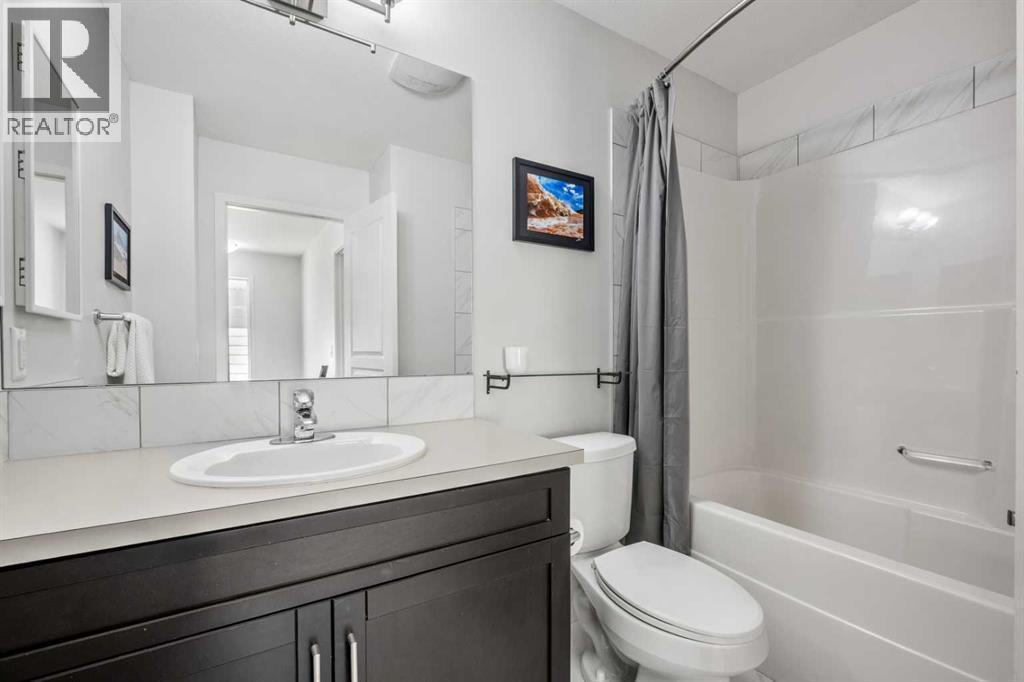 432 Marquis Heights Se, Calgary, Alberta  T3M 1V1 - Photo 25 - A2308222