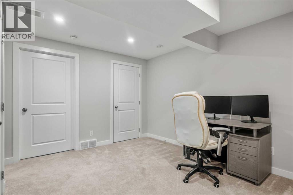 432 Marquis Heights Se, Calgary, Alberta  T3M 1V1 - Photo 31 - A2308222