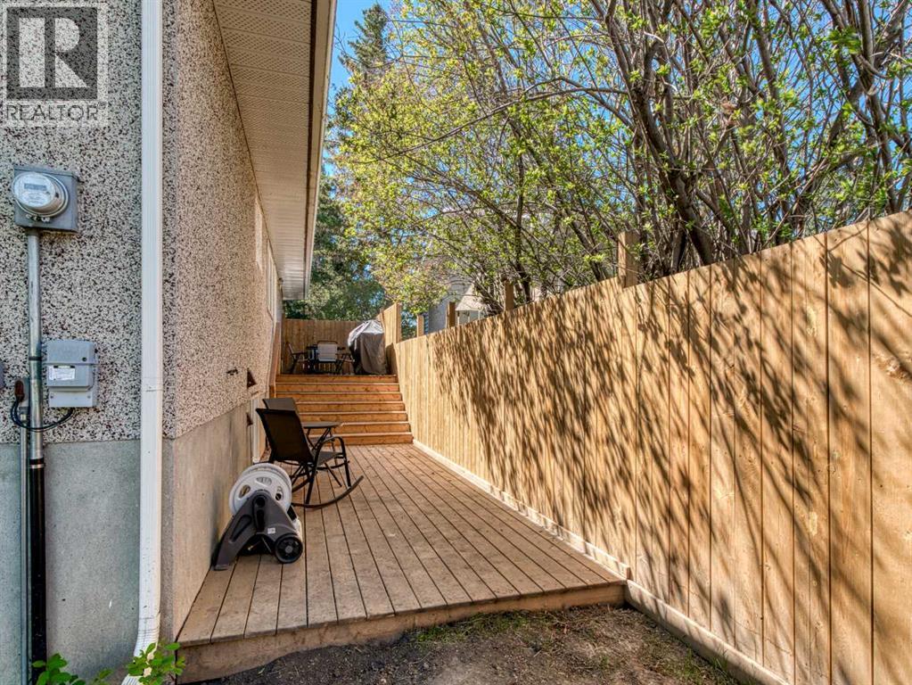 83 Brazeau Crescent Sw, Calgary, Alberta  T2W 0Z2 - Photo 39 - A2310572