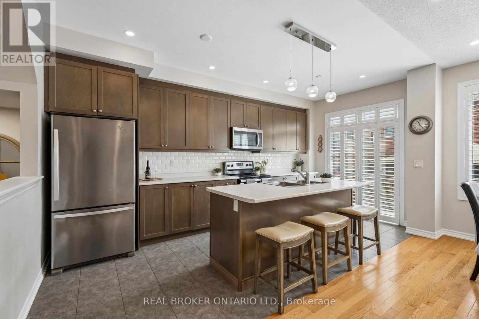 105 Alvin Pegg Drive, East Gwillimbury, Ontario  L9N 0R7 - Photo 11 - N13143760