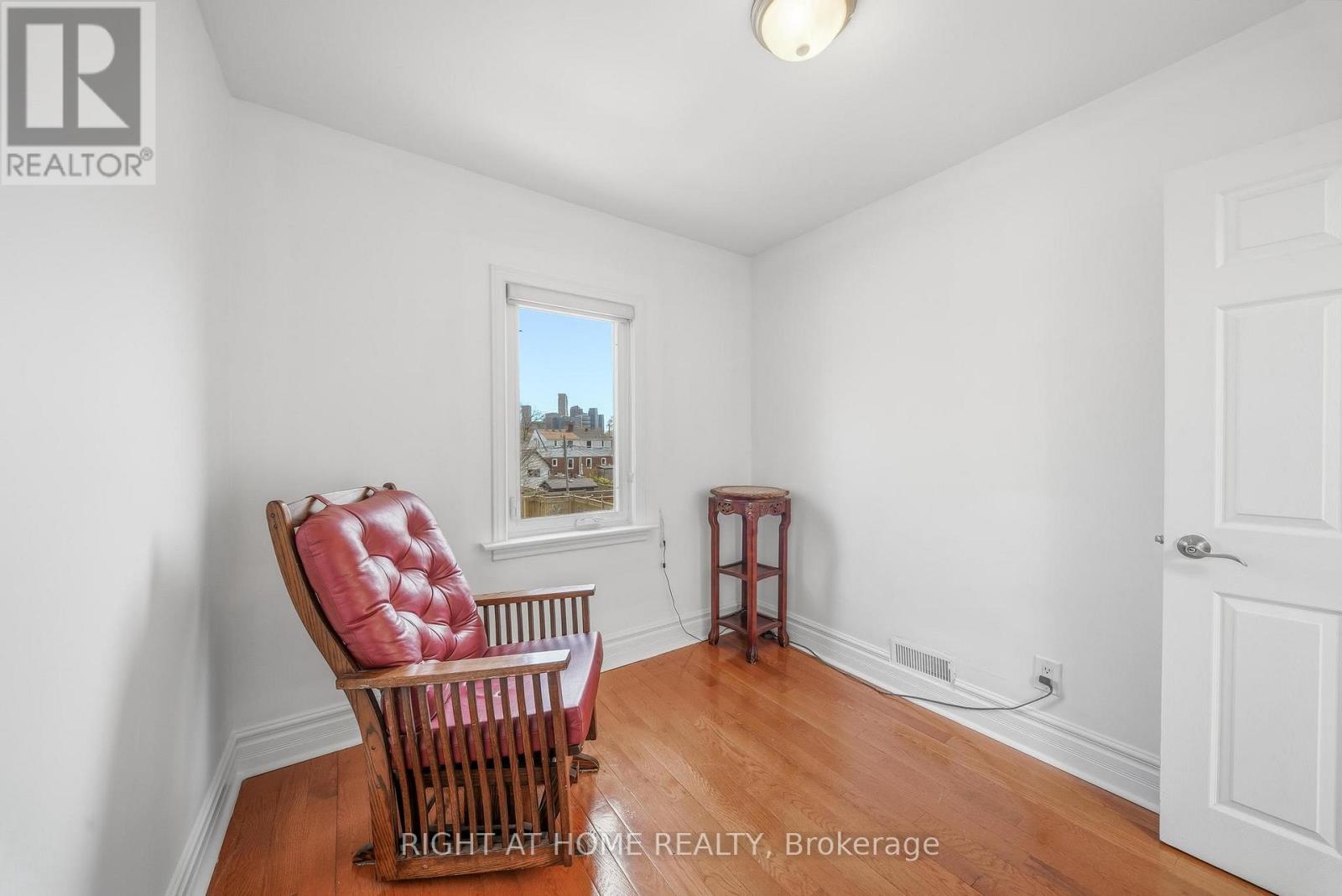 35 Dayton Avenue, Toronto, Ontario  M8Z 3L8 - Photo 18 - W13143448