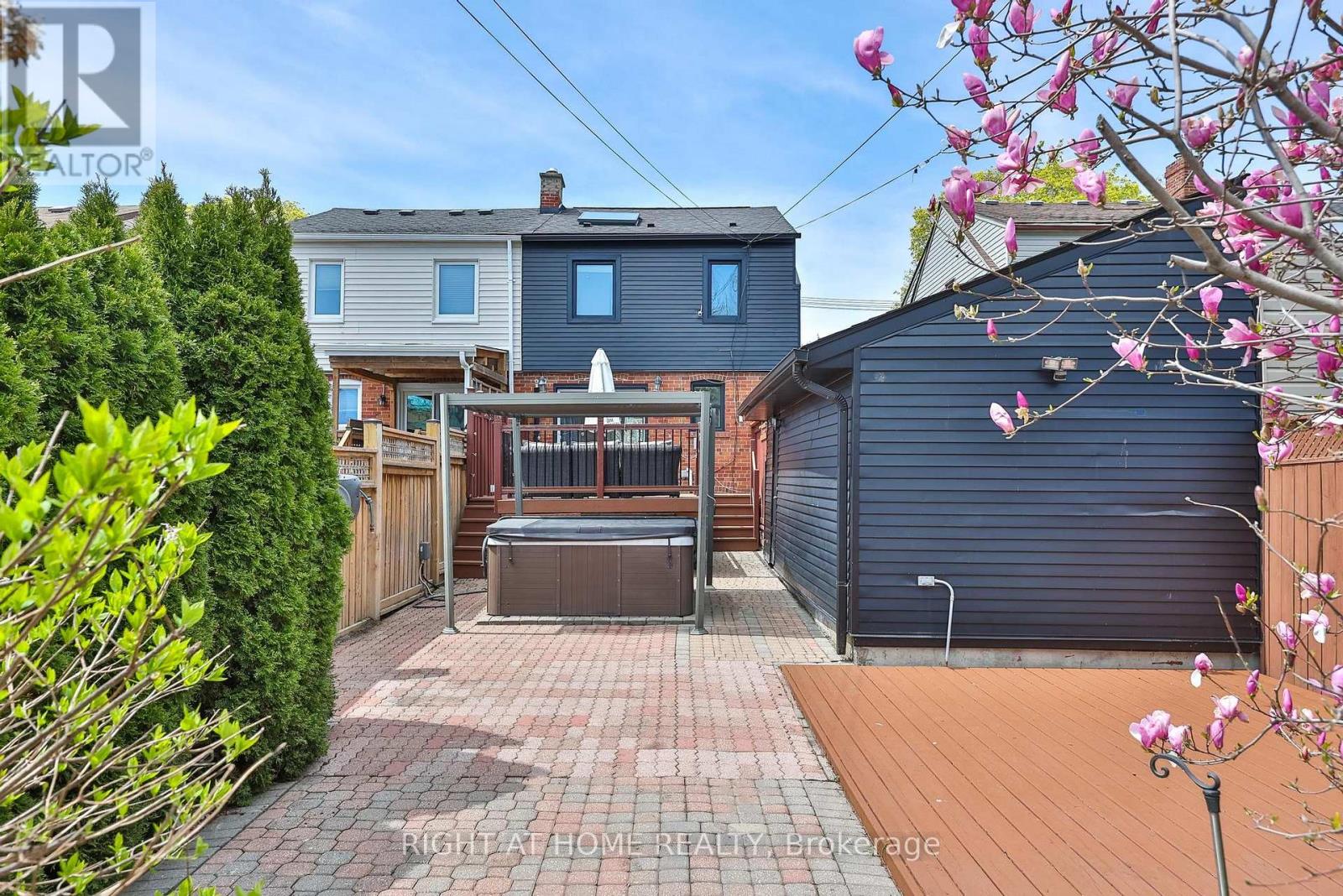 35 Dayton Avenue, Toronto, Ontario  M8Z 3L8 - Photo 22 - W13143448