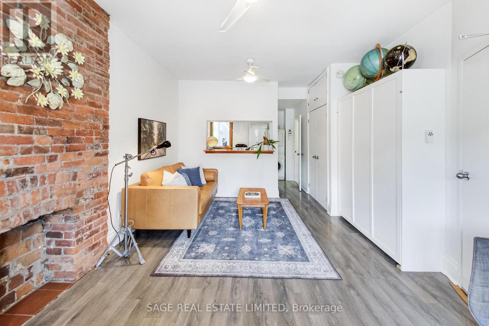 31 Emerson Avenue, Toronto, Ontario  M6H 3S7 - Photo 10 - W13143460