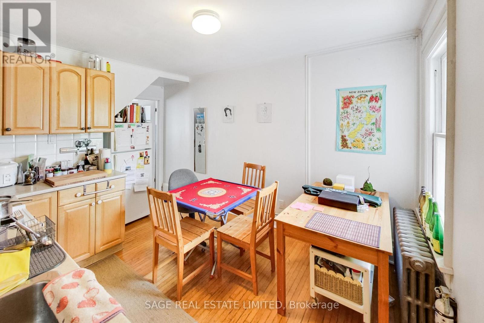 31 Emerson Avenue, Toronto, Ontario  M6H 3S7 - Photo 17 - W13143460