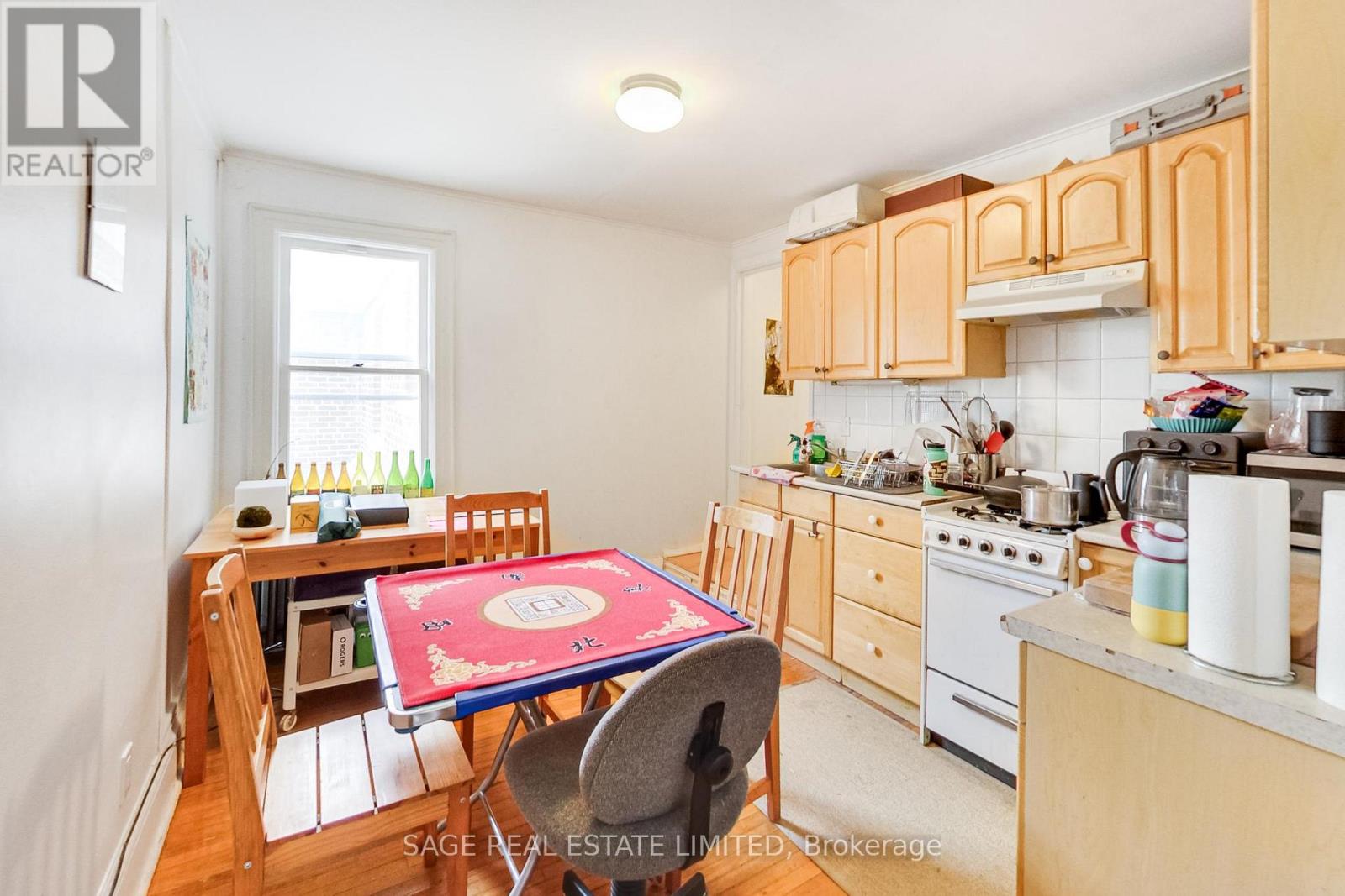 31 Emerson Avenue, Toronto, Ontario  M6H 3S7 - Photo 19 - W13143460