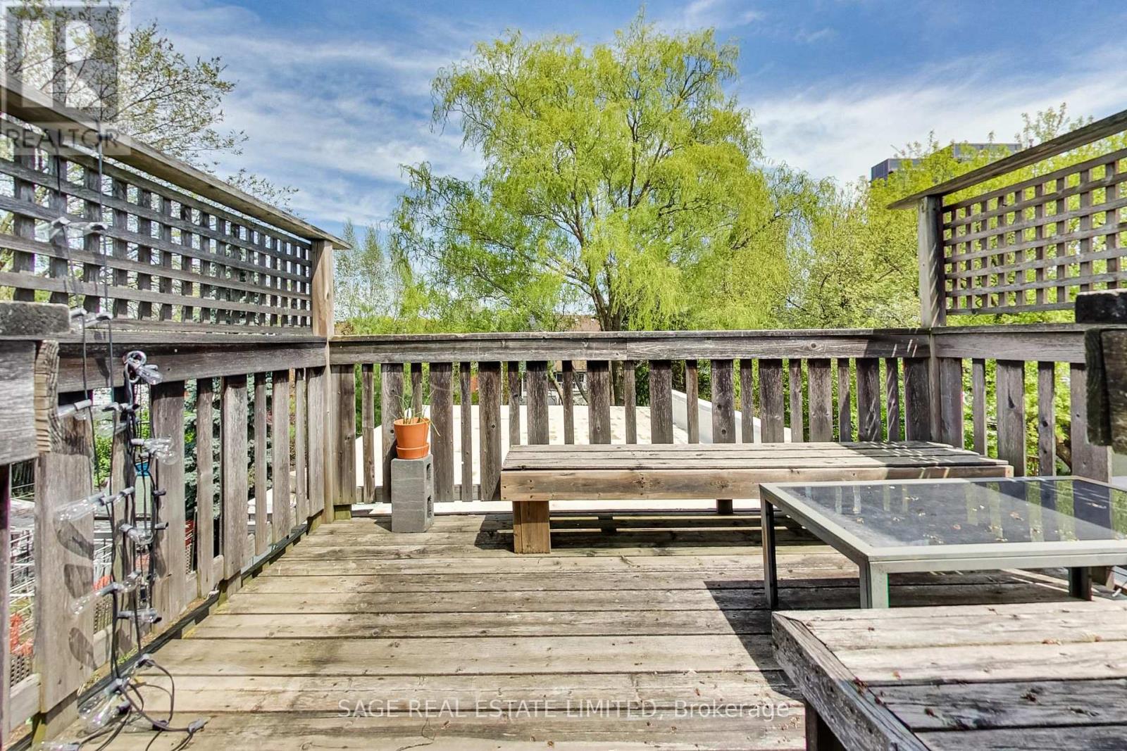 31 Emerson Avenue, Toronto, Ontario  M6H 3S7 - Photo 28 - W13143460