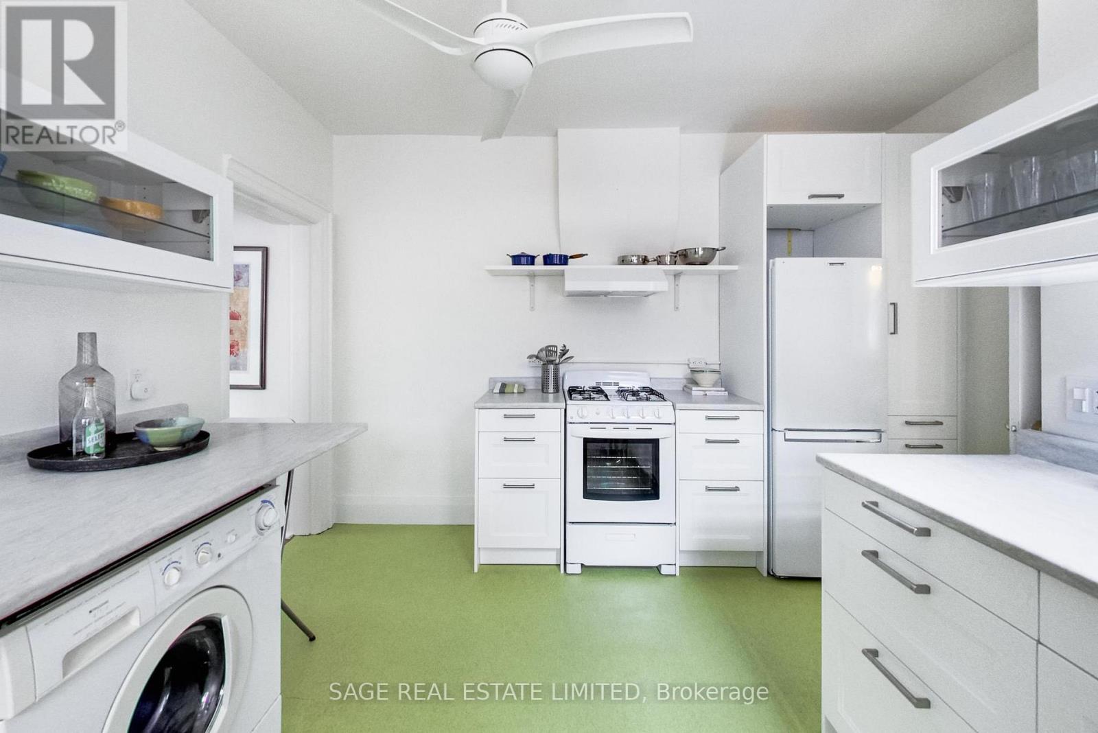31 Emerson Avenue, Toronto, Ontario  M6H 3S7 - Photo 29 - W13143460