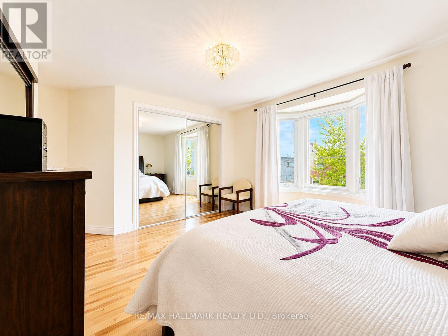 100 Ascot Avenue, Toronto, Ontario  M6E 1E9 - Photo 16 - W13143484