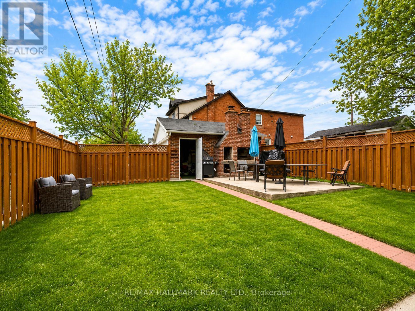 100 Ascot Avenue, Toronto, Ontario  M6E 1E9 - Photo 31 - W13143484