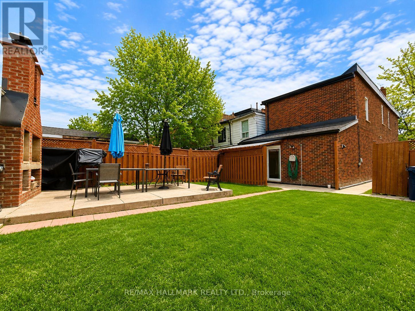 100 Ascot Avenue, Toronto, Ontario  M6E 1E9 - Photo 34 - W13143484