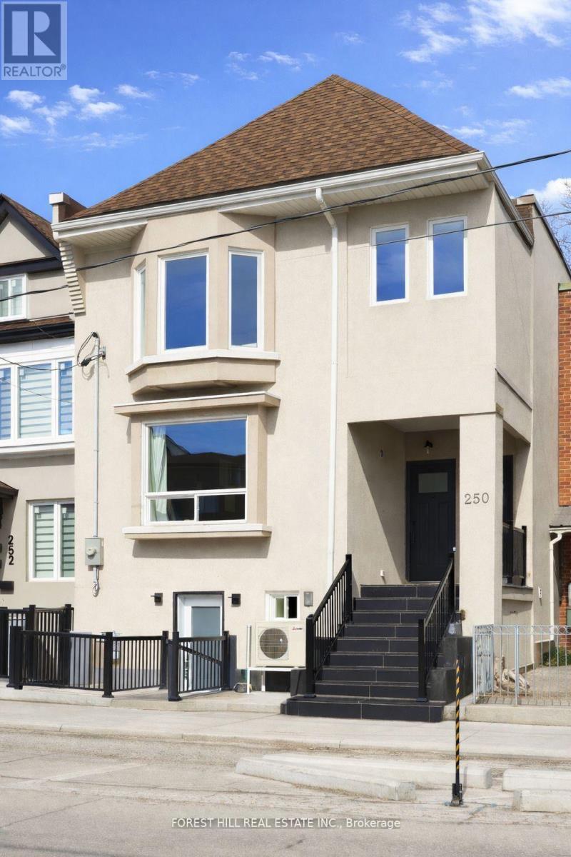 Lower - 250 Hallam Street, Toronto, Ontario  M6H 1Y1 - Photo 16 - W13143510