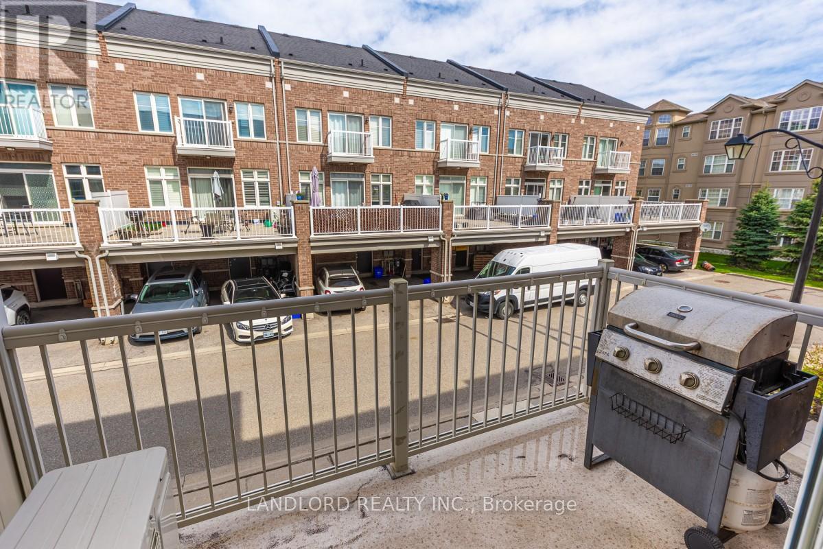 50 - 165 Hampshire Way, Milton, Ontario  L9T 8M7 - Photo 2 - W13143526