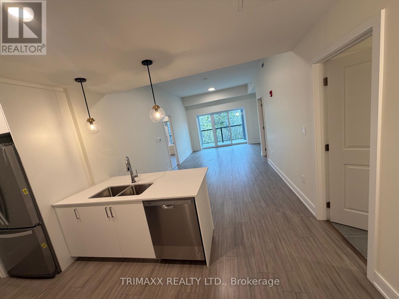 318 - 121 Mary Street, Clearview, Ontario  L0M 1G0 - Photo 10 - S13137270