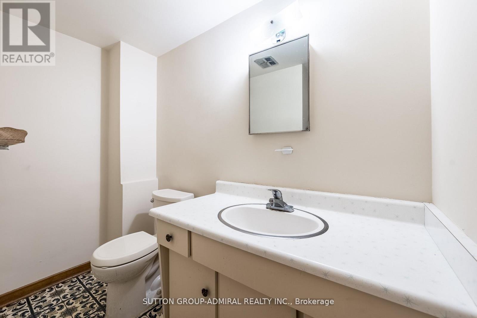 92 Redgrave Drive, Toronto, Ontario  M9R 3V3 - Photo 34 - W13143580