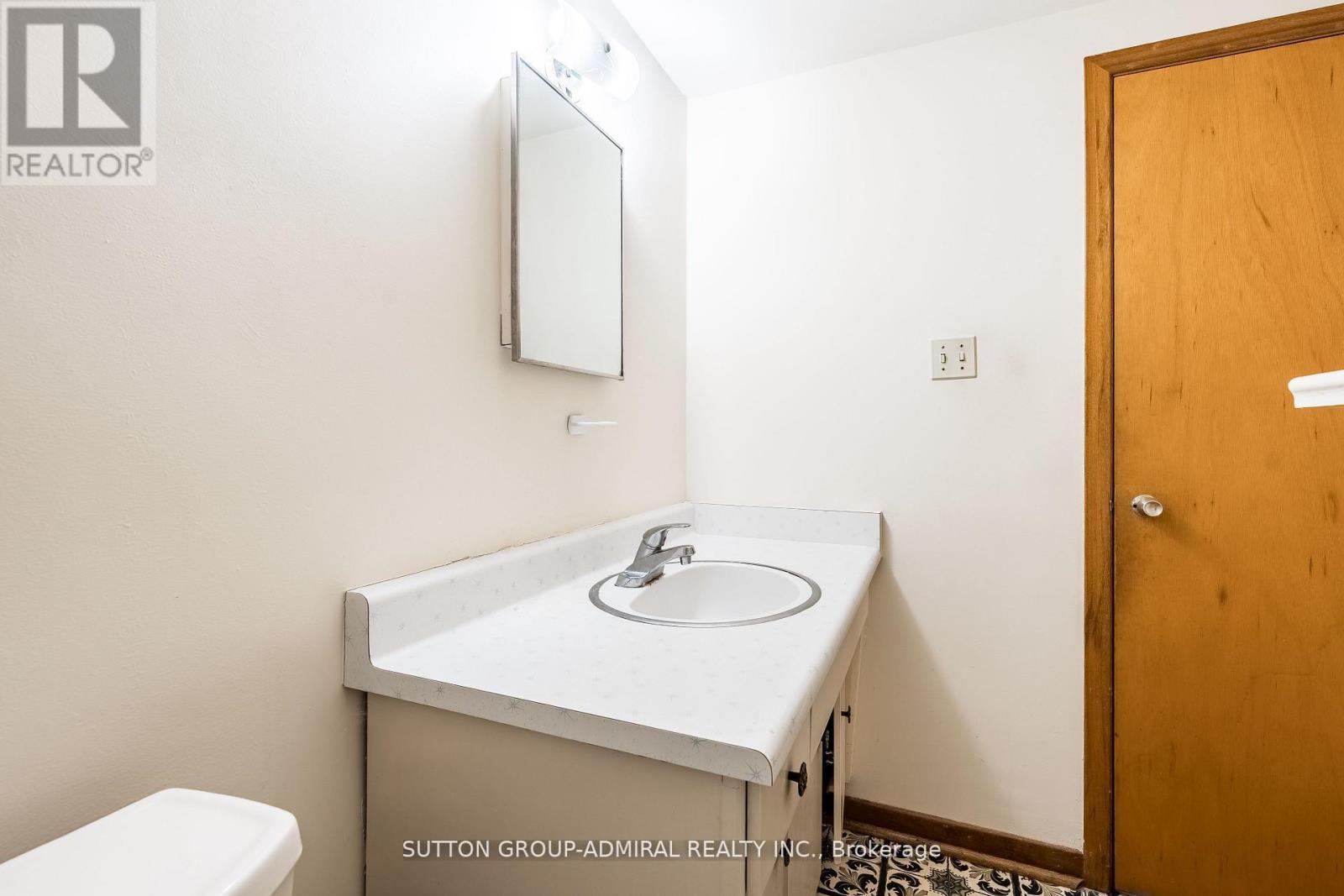92 Redgrave Drive, Toronto, Ontario  M9R 3V3 - Photo 35 - W13143580
