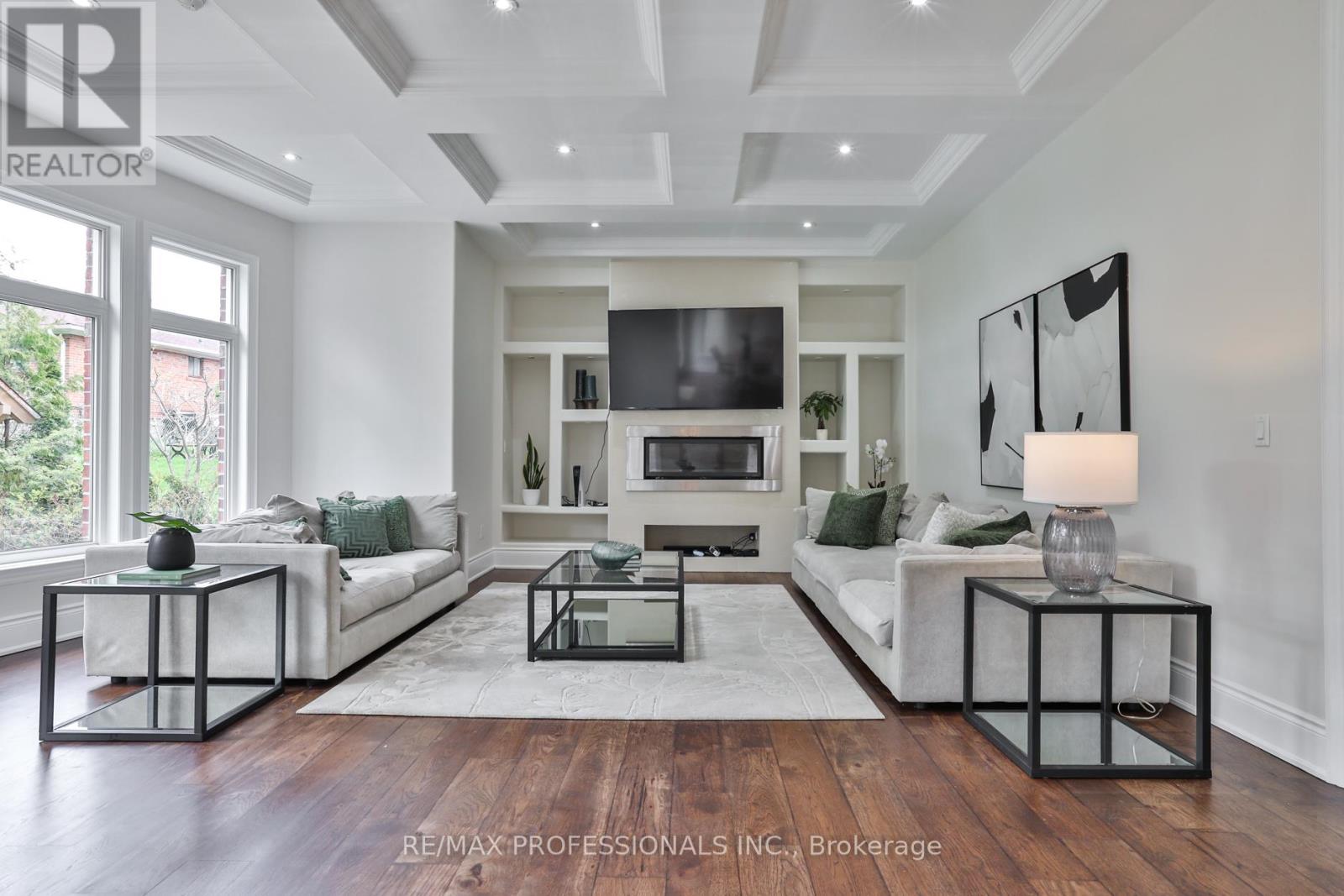 52 Bonnyview Drive, Toronto, Ontario  M8Y 3G6 - Photo 16 - W13143612