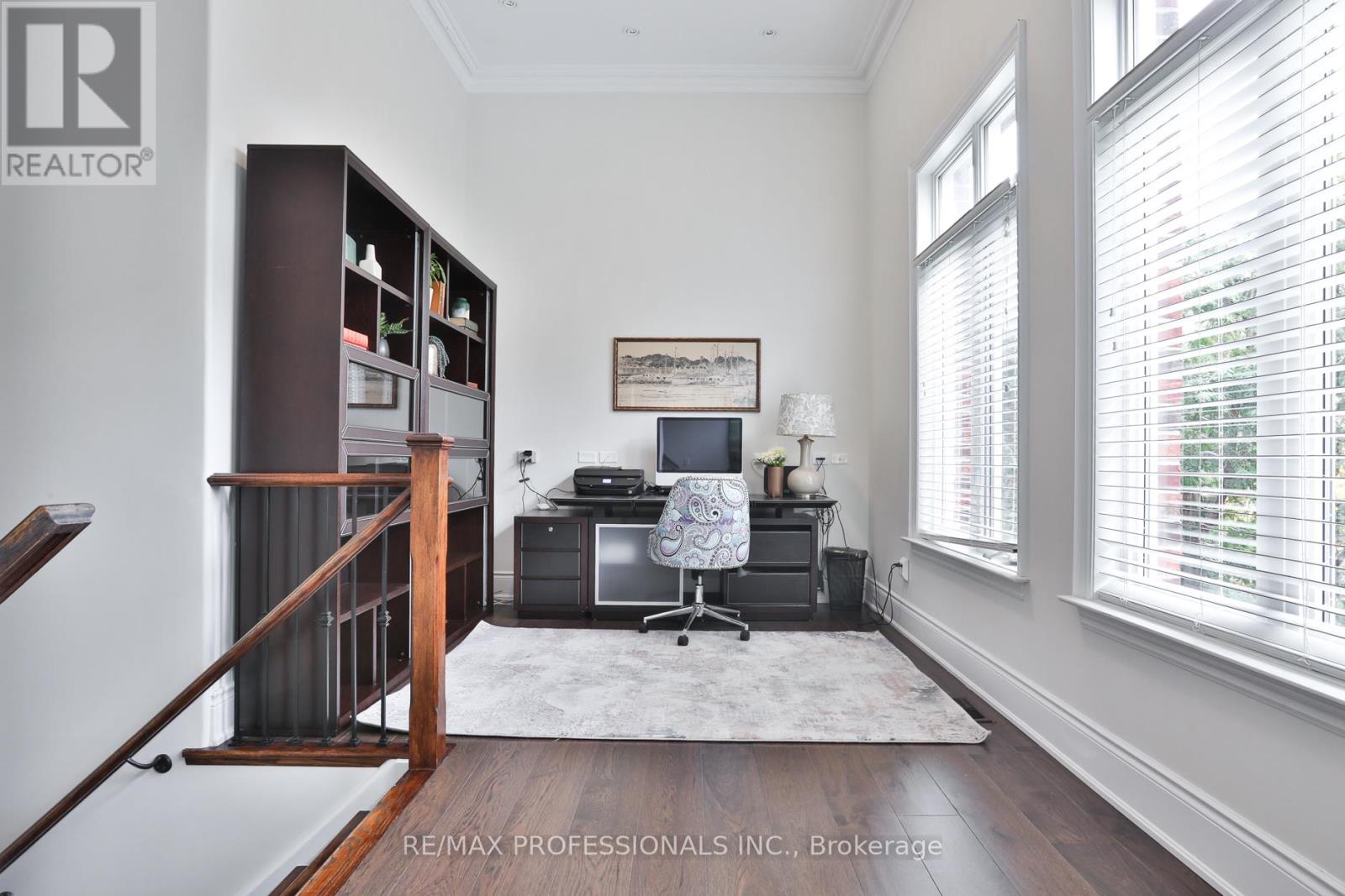 52 Bonnyview Drive, Toronto, Ontario  M8Y 3G6 - Photo 22 - W13143612