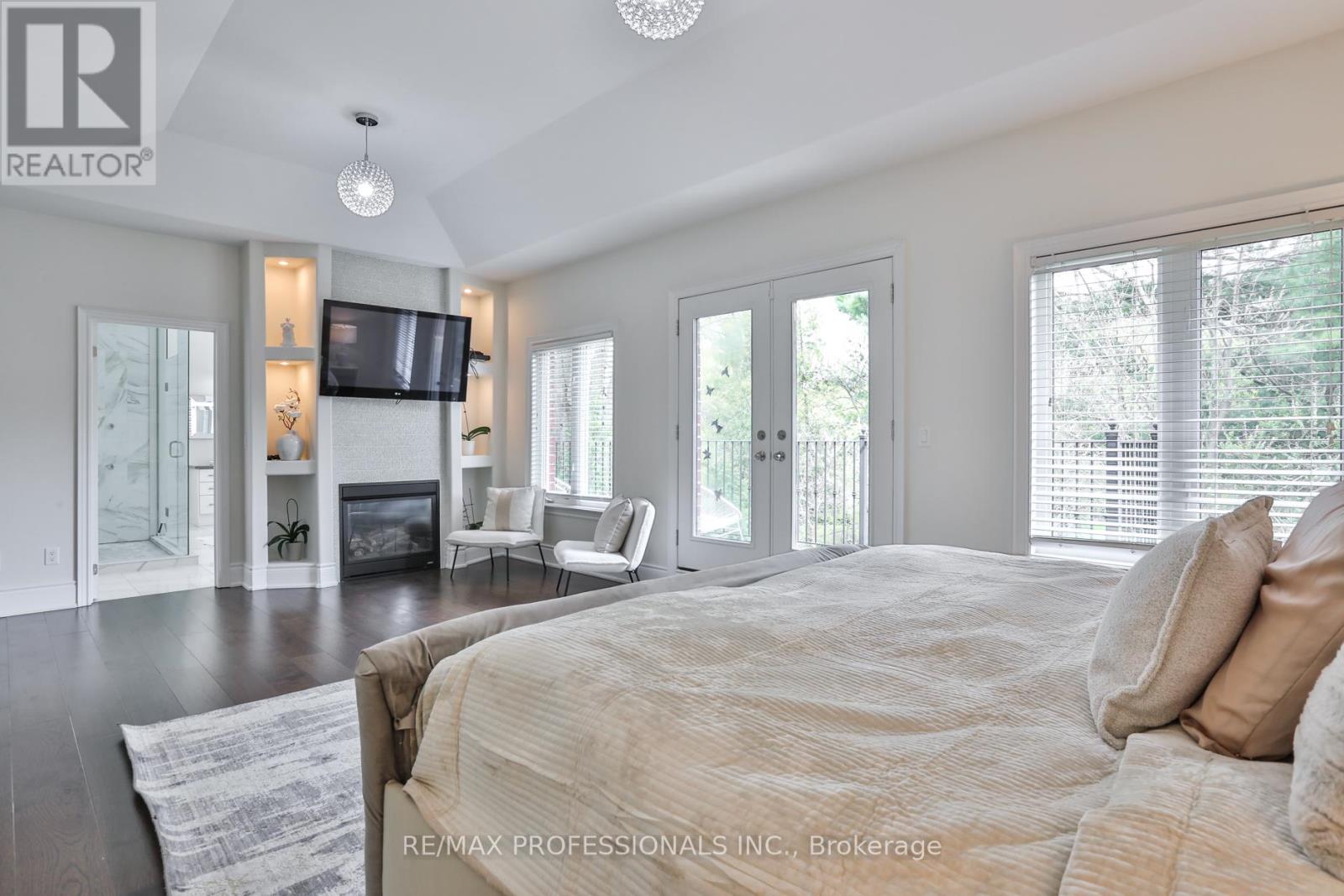52 Bonnyview Drive, Toronto, Ontario  M8Y 3G6 - Photo 26 - W13143612