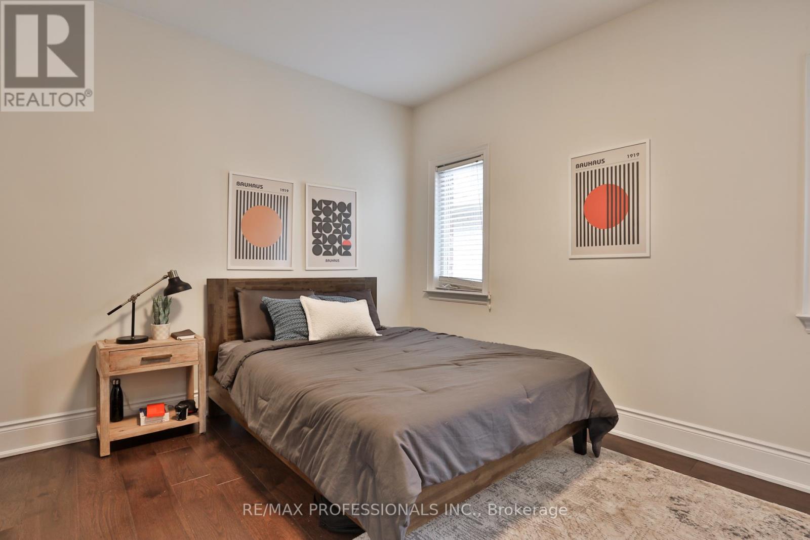 52 Bonnyview Drive, Toronto, Ontario  M8Y 3G6 - Photo 35 - W13143612