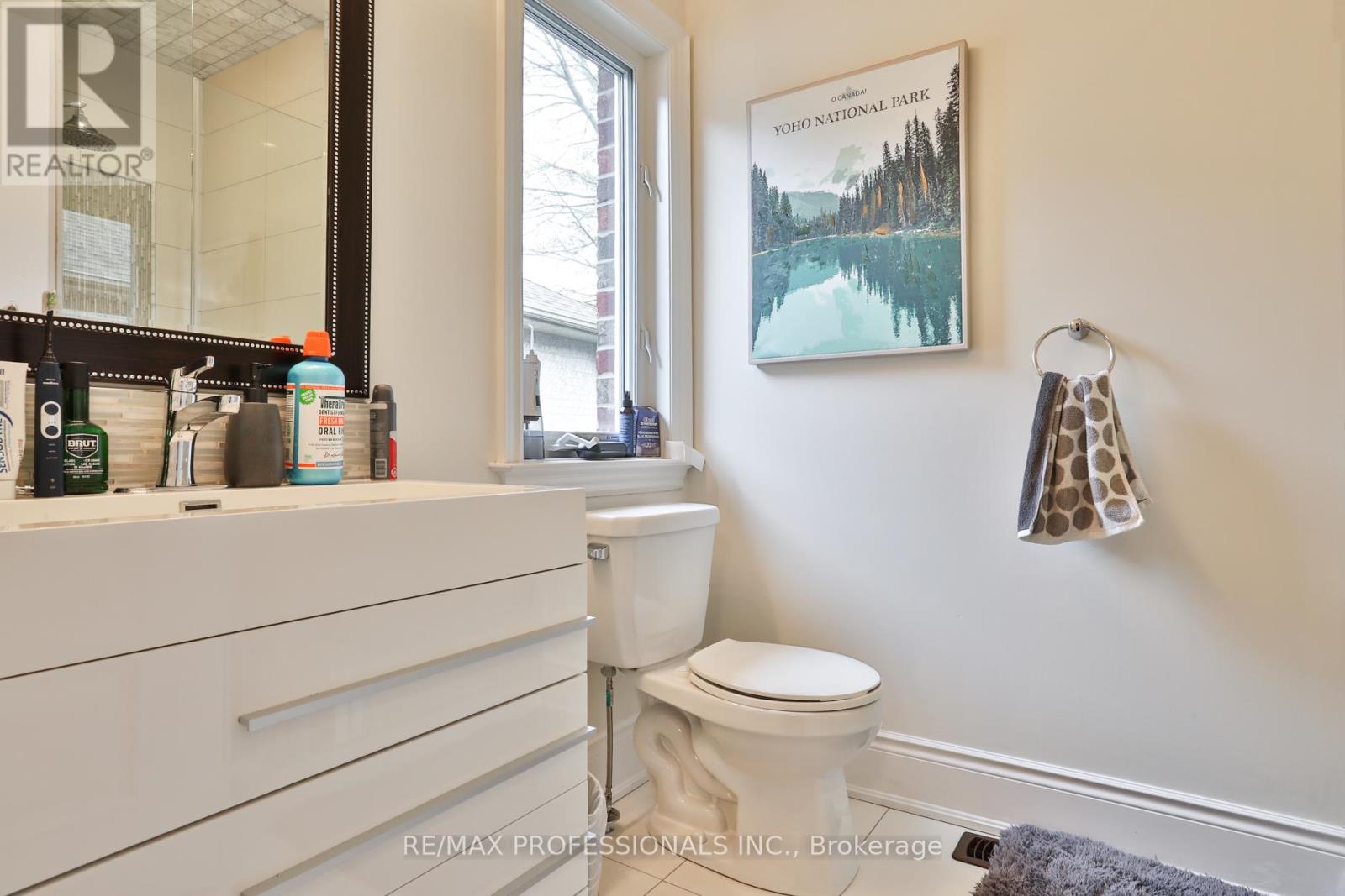 52 Bonnyview Drive, Toronto, Ontario  M8Y 3G6 - Photo 37 - W13143612