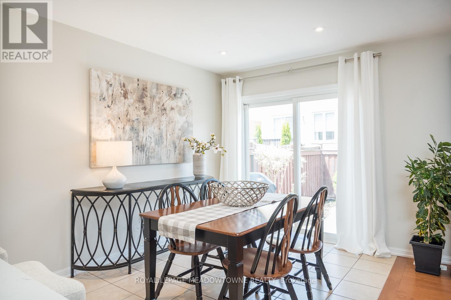 439 Pozbou Crescent, Milton, Ontario  L9T 8H8 - Photo 12 - W13143680