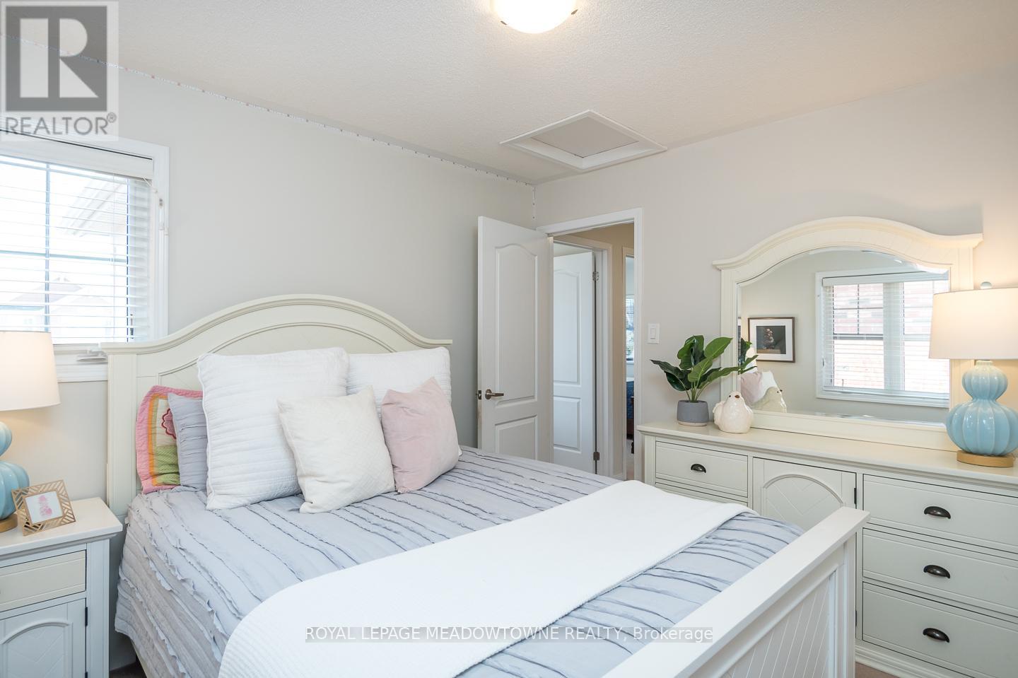 439 Pozbou Crescent, Milton, Ontario  L9T 8H8 - Photo 27 - W13143680