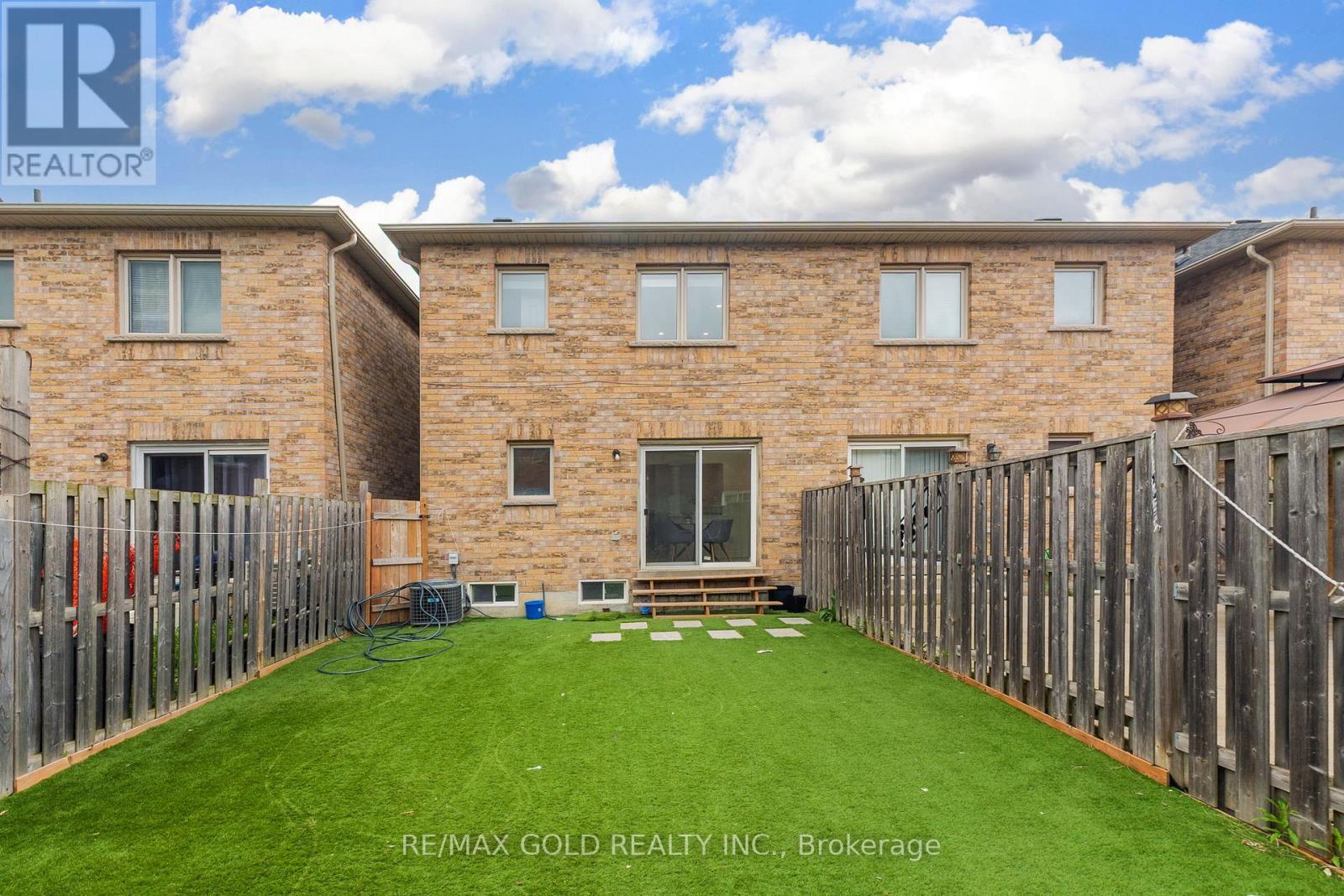 67 Palleschi Drive, Brampton, Ontario  L6P 2S1 - Photo 46 - W13143690