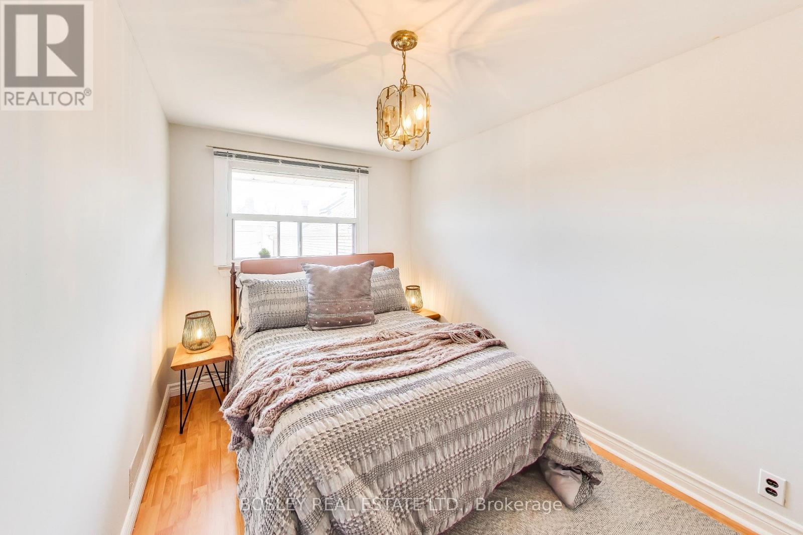 159 Ascot Avenue, Toronto, Ontario  M6E 1G5 - Photo 18 - W13143722
