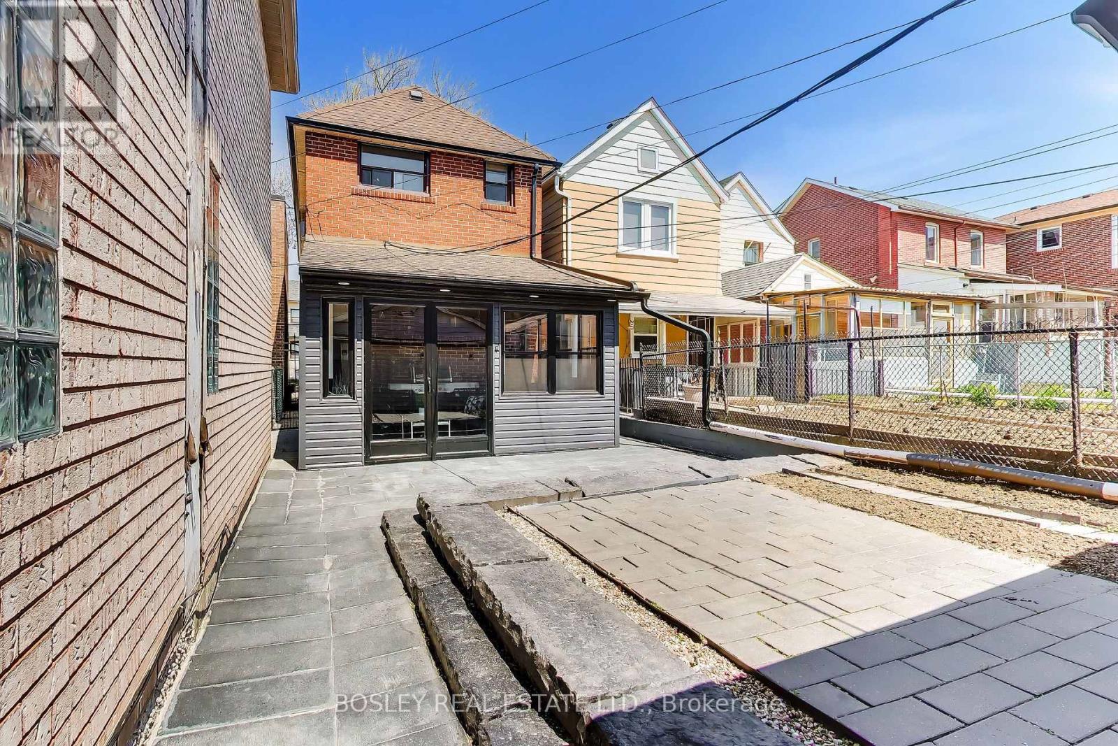 159 Ascot Avenue, Toronto, Ontario  M6E 1G5 - Photo 32 - W13143722