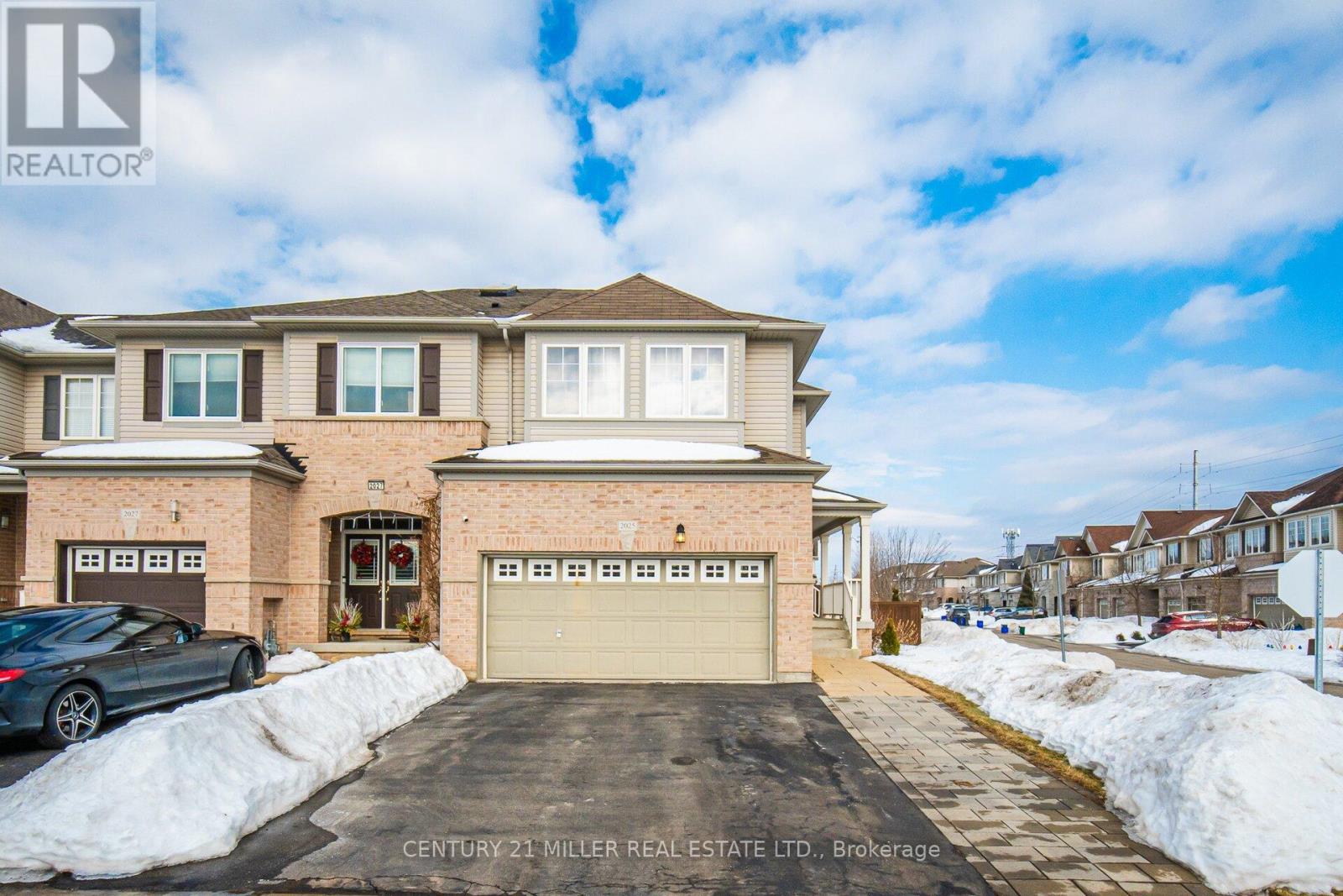 2025 Trawden Way, Oakville, Ontario  L6M 0M2 - Photo 1 - W13143770