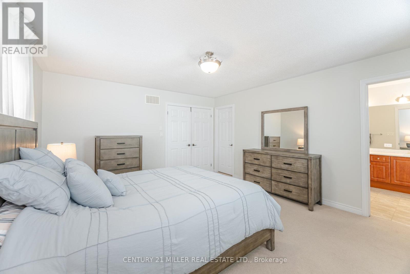 2025 Trawden Way, Oakville, Ontario  L6M 0M2 - Photo 16 - W13143770