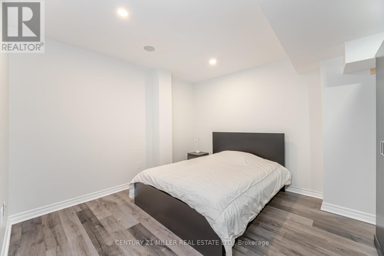 2025 Trawden Way, Oakville, Ontario  L6M 0M2 - Photo 33 - W13143770