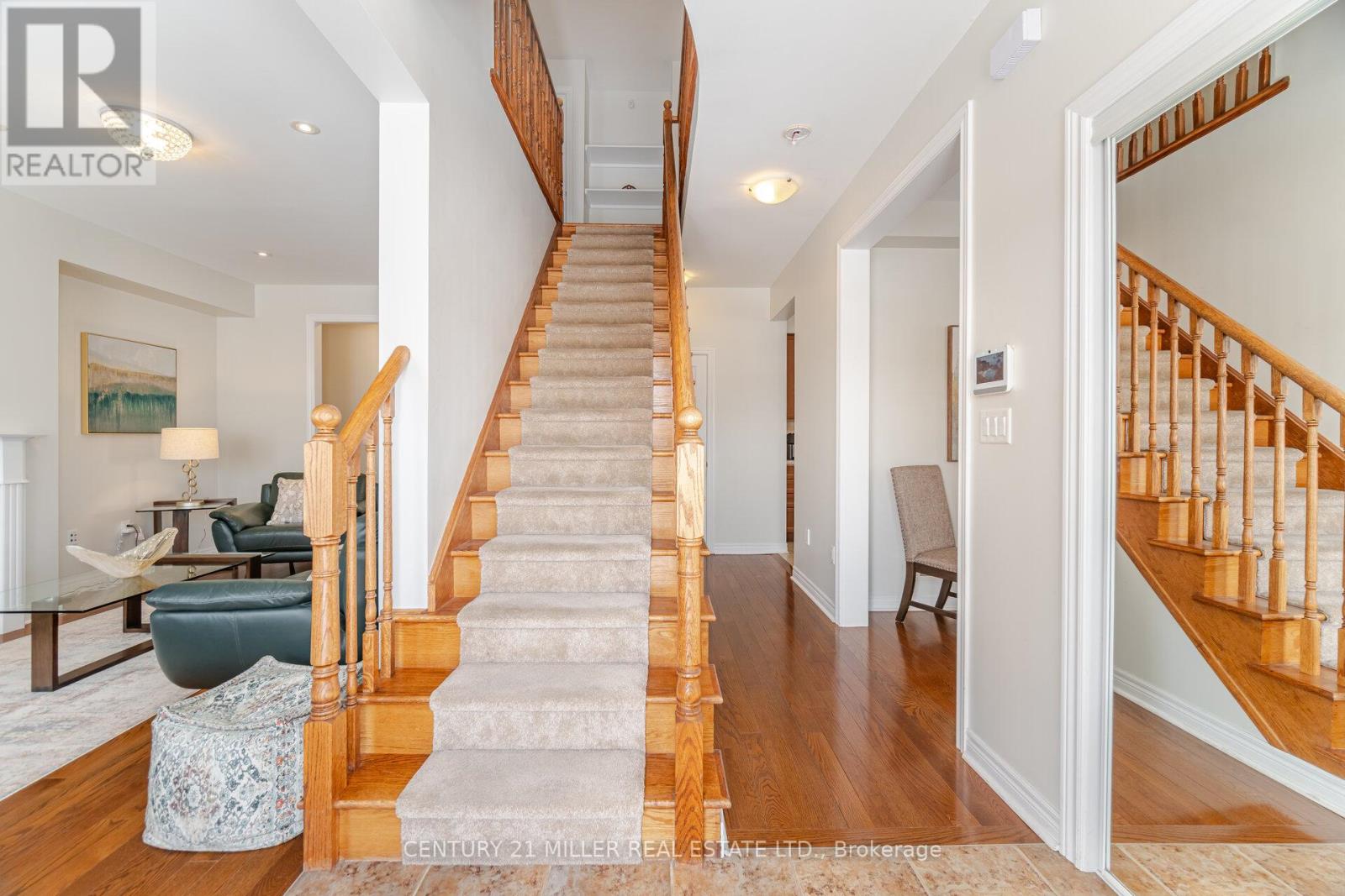 2025 Trawden Way, Oakville, Ontario  L6M 0M2 - Photo 4 - W13143770
