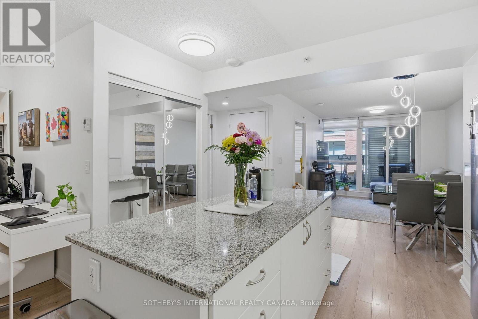 304 - 800 Lawrence Avenue W, Toronto, Ontario  M6A 0B1 - Photo 5 - W13143786