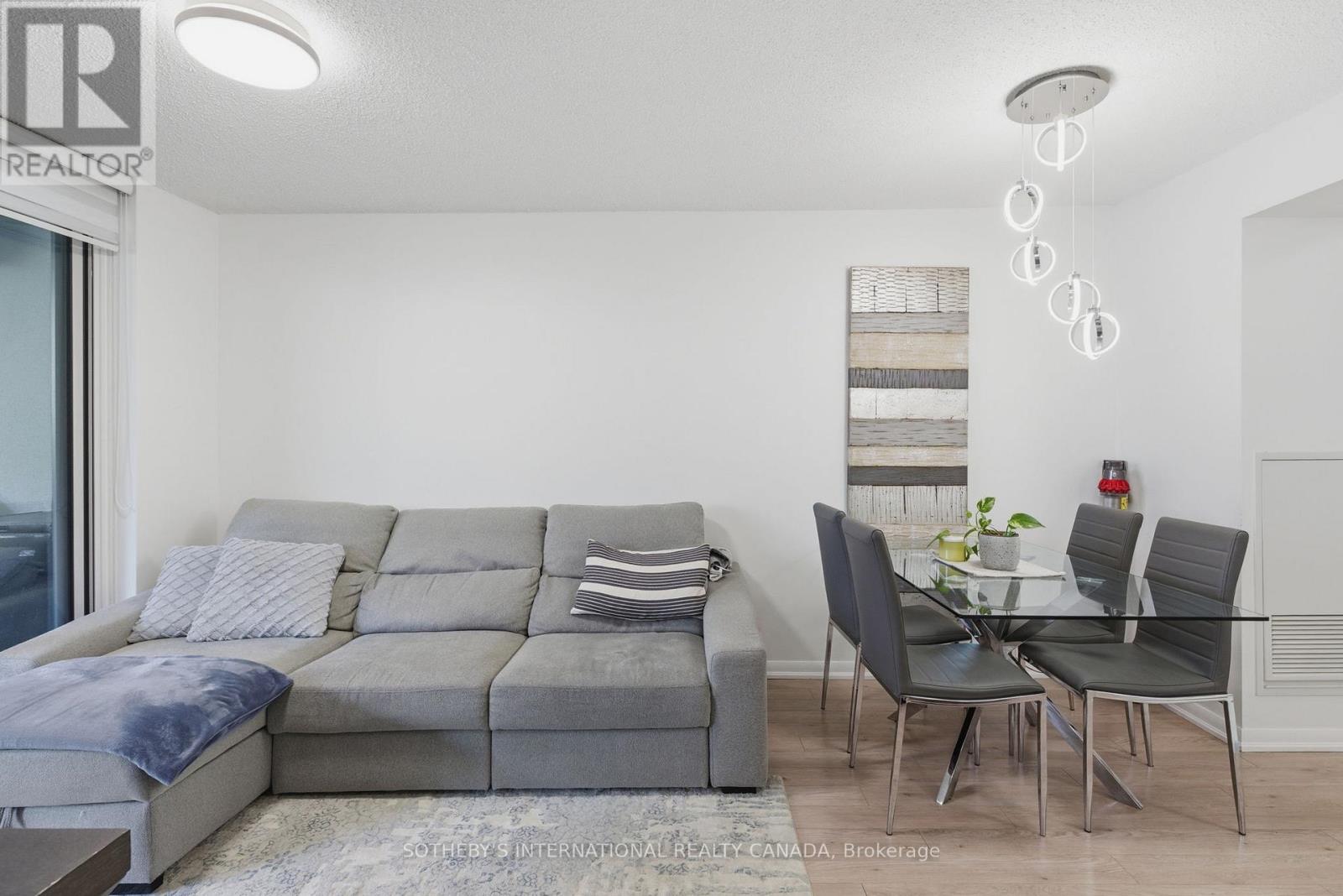 304 - 800 Lawrence Avenue W, Toronto, Ontario  M6A 0B1 - Photo 8 - W13143786