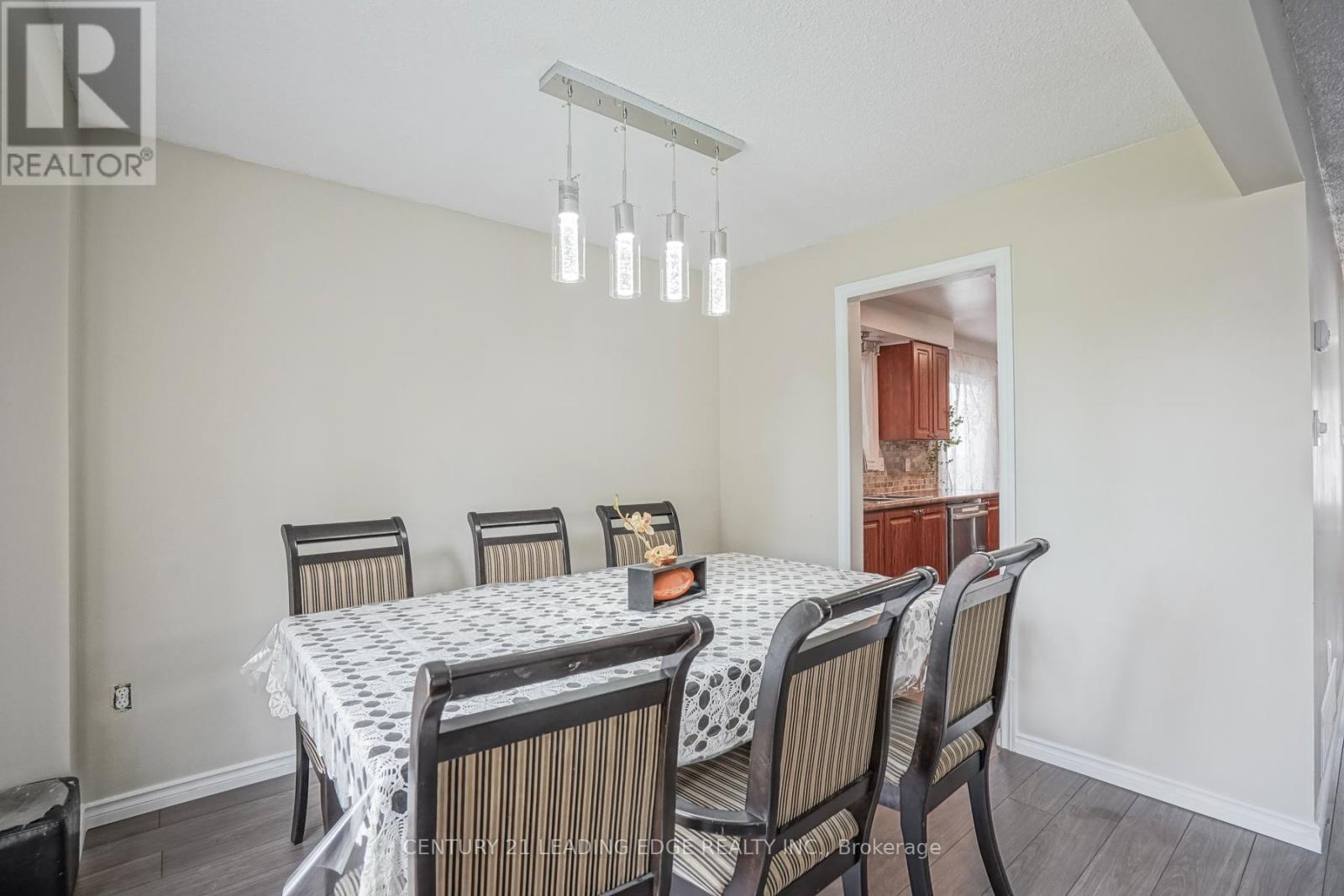Upper - 29 Junewood Crescent, Brampton, Ontario  L6S 3T5 - Photo 13 - W13143850