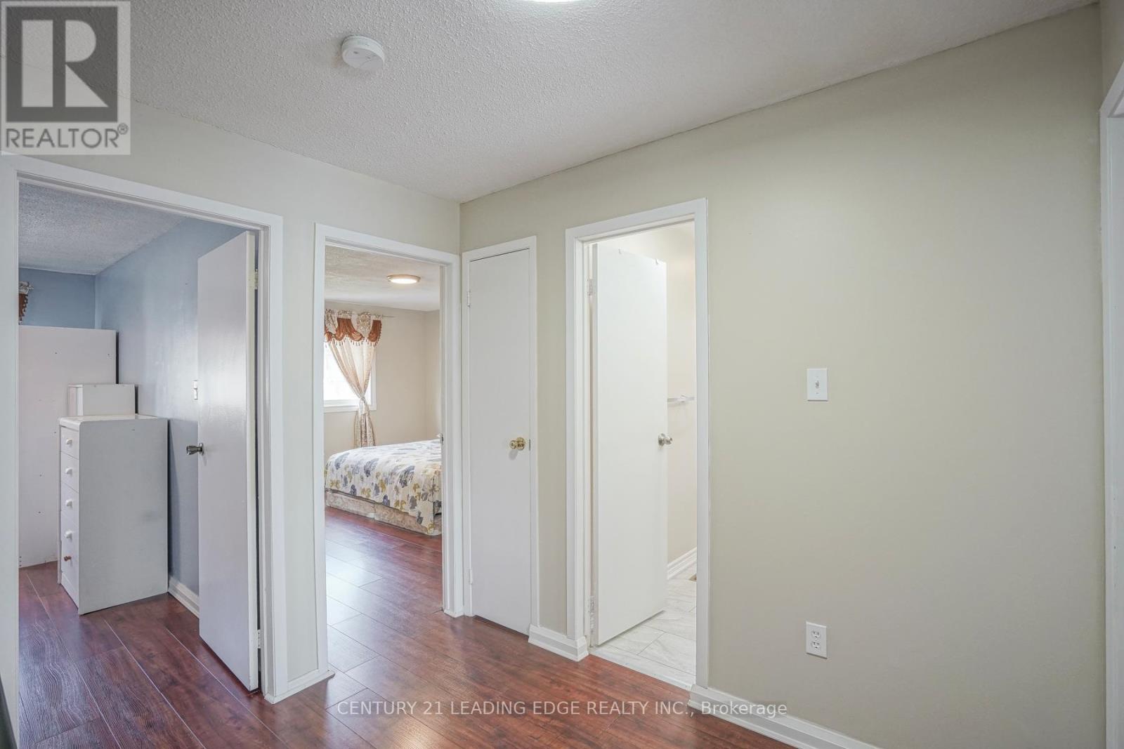 Upper - 29 Junewood Crescent, Brampton, Ontario  L6S 3T5 - Photo 18 - W13143850