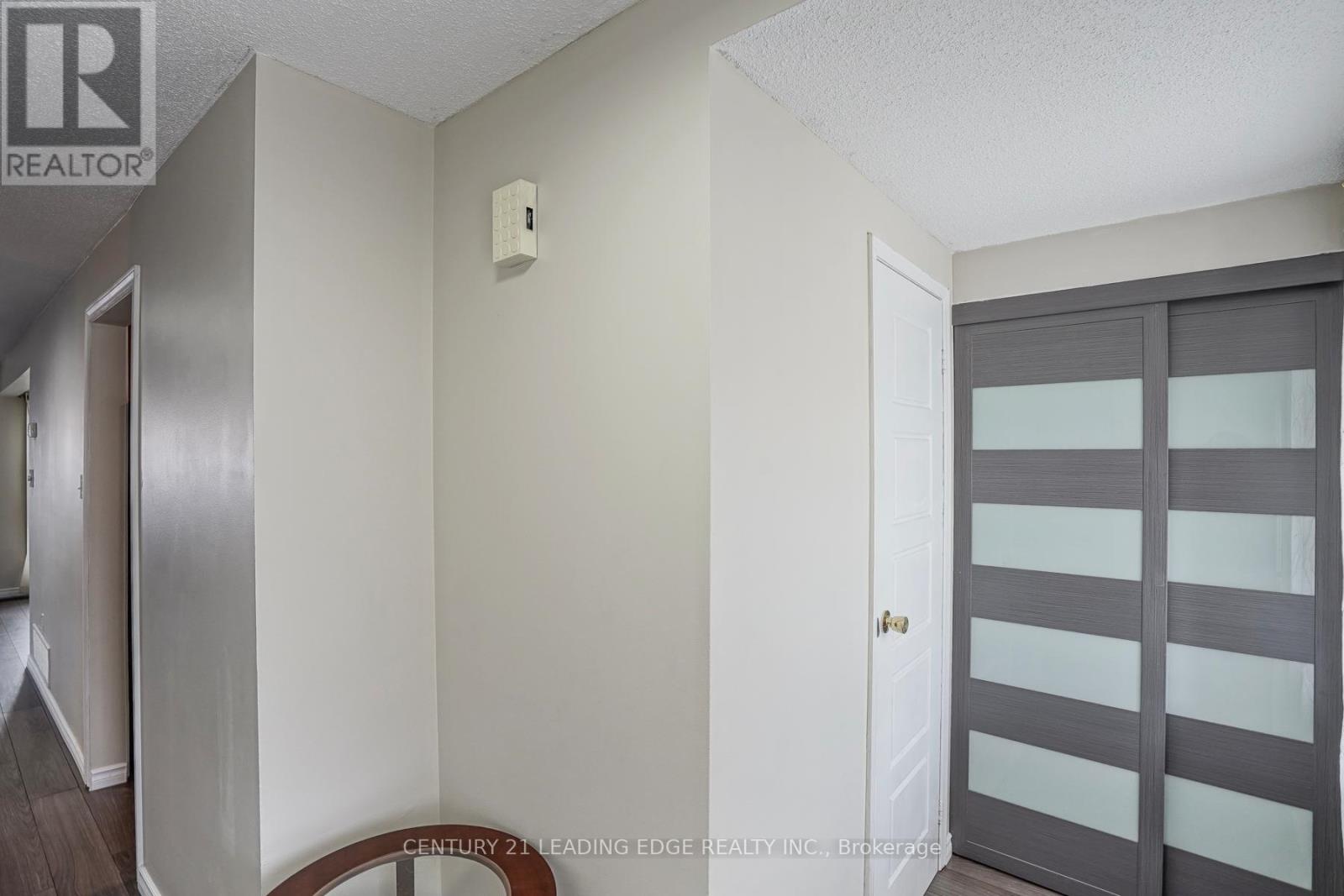 Upper - 29 Junewood Crescent, Brampton, Ontario  L6S 3T5 - Photo 7 - W13143850