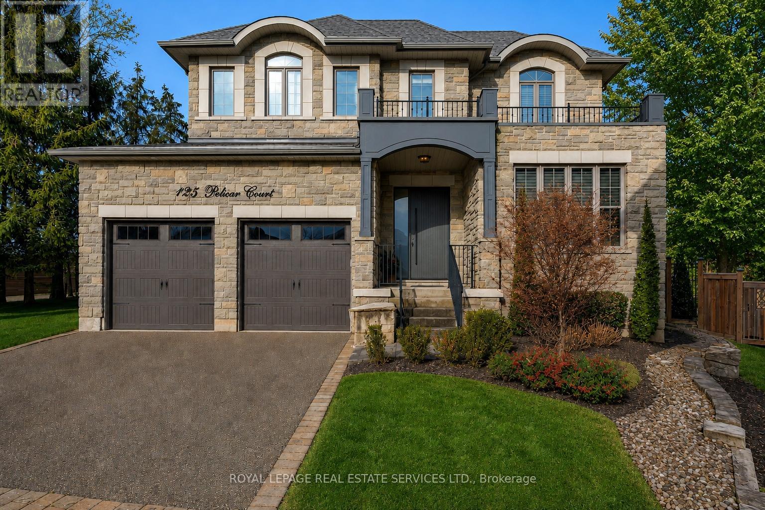 125 Paliser Court, Oakville, Ontario  L6K 2H1 - Photo 1 - W13043282
