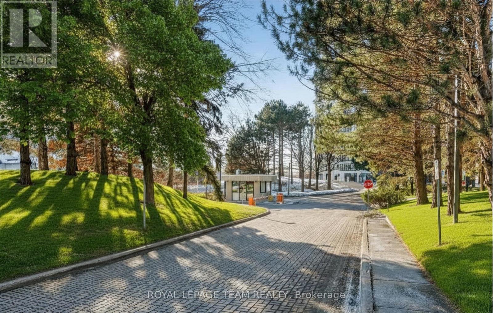 503 - 1480 Riverside Drive, Ottawa, Ontario  K1G 5H2 - Photo 2 - X12935682