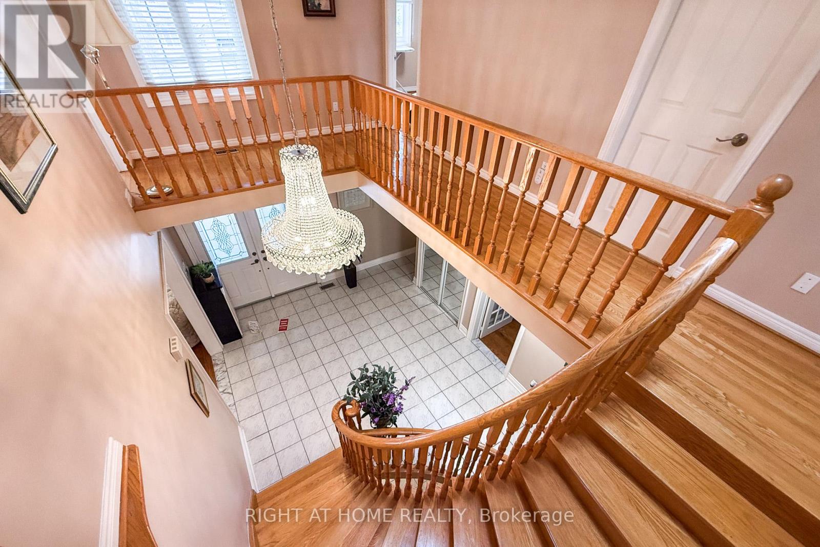 27 Addison Street, Richmond Hill, Ontario  L4C 9N1 - Photo 24 - N12896492