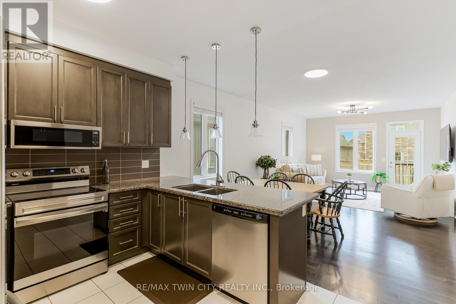 644 Baldwin Crescent, Woodstock, Ontario  N4T 0G5 - Photo 10 - X13143438