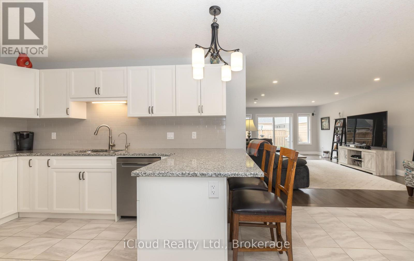 108 Stephenson Way, Minto, Ontario  N0G 2P0 - Photo 8 - X13143518