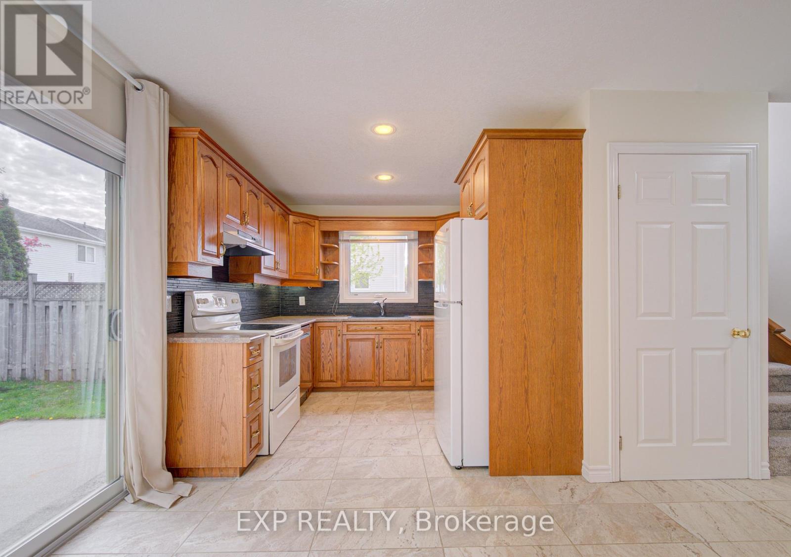 225 Dartmoor Crescent, Waterloo, Ontario  N2K 3S9 - Photo 10 - X13143652