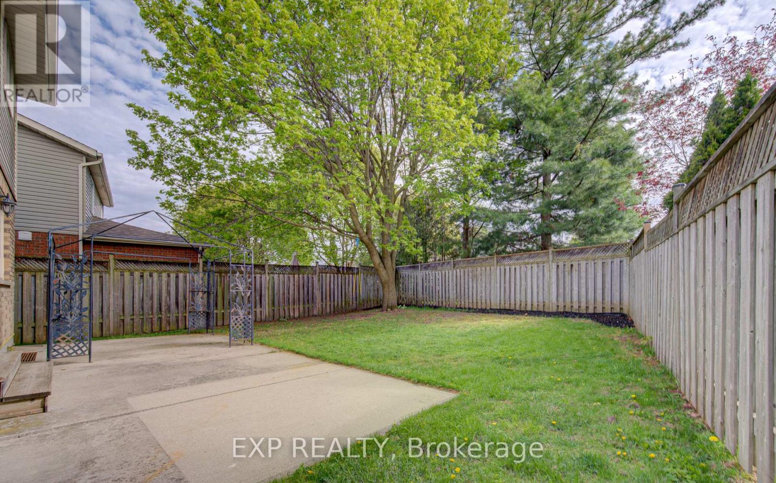225 Dartmoor Crescent, Waterloo, Ontario  N2K 3S9 - Photo 25 - X13143652