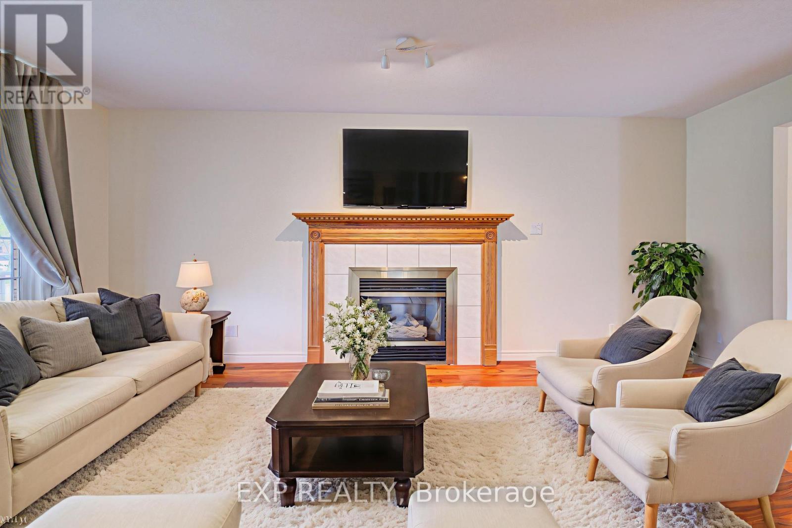 225 Dartmoor Crescent, Waterloo, Ontario  N2K 3S9 - Photo 7 - X13143652